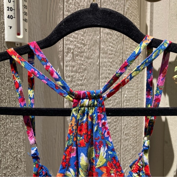 Abercrombie & Fitch size S, floral print, multi color, short romper, no damages - Picture 3 of 9